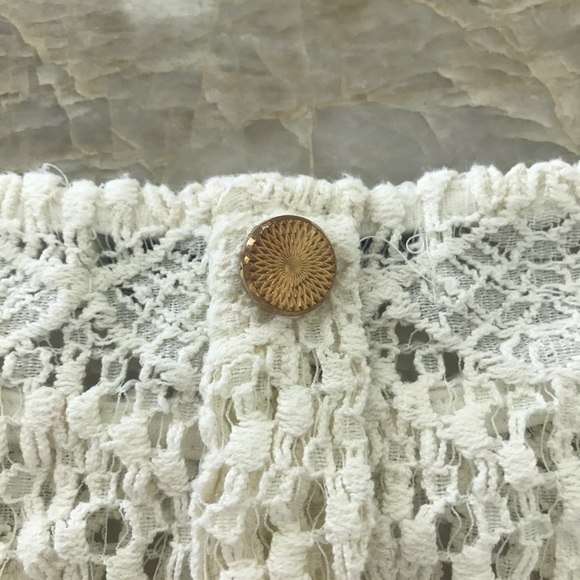 White Crochet Crop Top - Picture 4 of 5